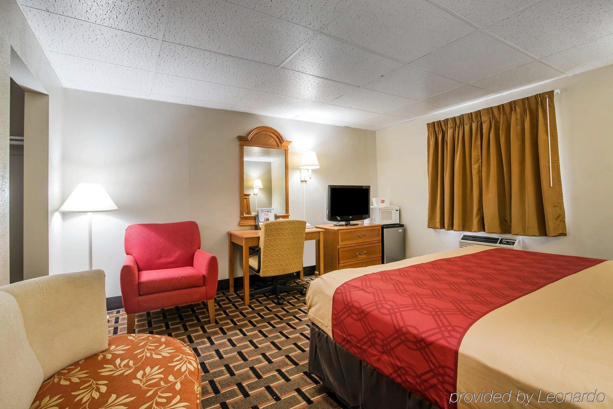 Econo Lodge New Paltz Εξωτερικό φωτογραφία