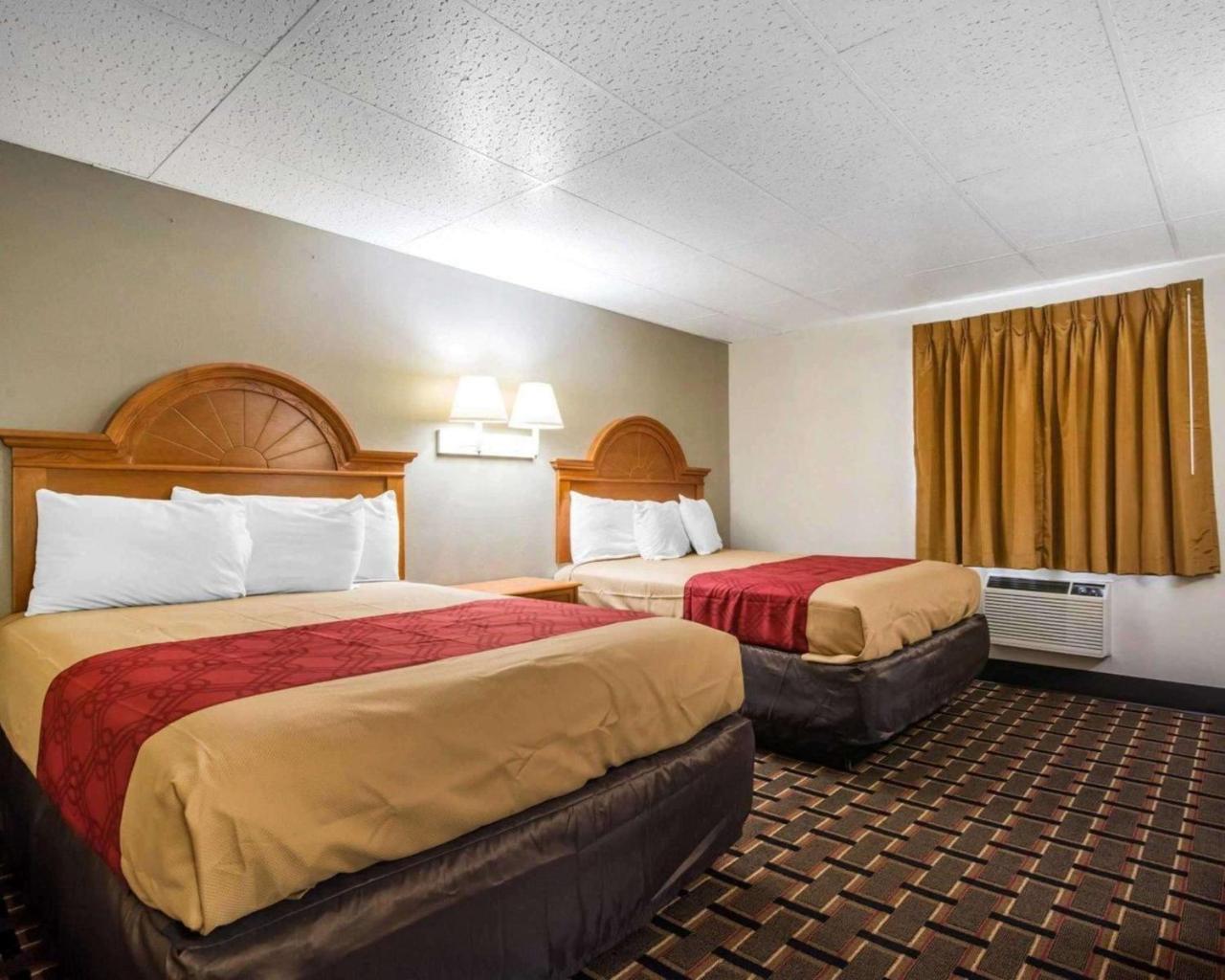 Econo Lodge New Paltz Εξωτερικό φωτογραφία